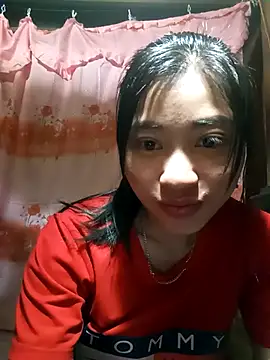 Snapshot of Hiniyk2 chatting on February 24, 4:54 am Hiniyk2 online show from February 24, 4:54 am