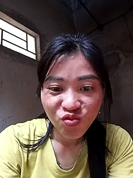 Snapshot of Hiniyk2 chatting on March 1, 4:36 am Hiniyk2 online show from March 1, 4:36 am