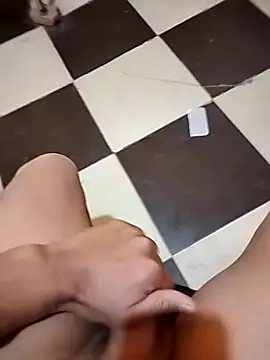 elalmy8890 online show from January 19, 10:41 am