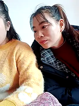 Faded pink online show from January 9, 2:14 am