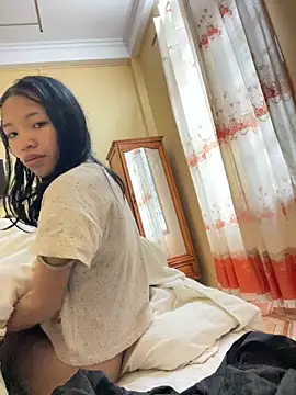 nanaa71 online show from February 27, 12:43 am