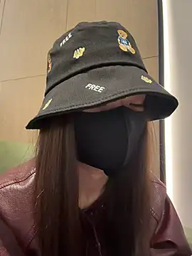 ZJbaby online show from April 8, 1:11 pm