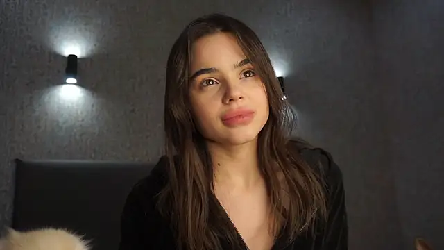 Snapshot of linclars chatting on February 6, 1:14 pm linclars online show from February 6, 1:14 pm