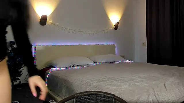 m1sss1nful online show from March 22, 6:17 am