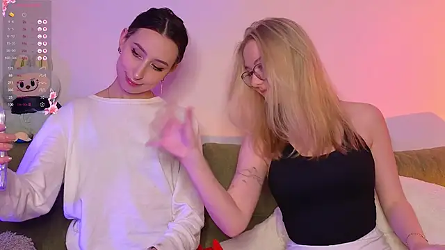 Mimipaws online show from January 31, 7:34 pm