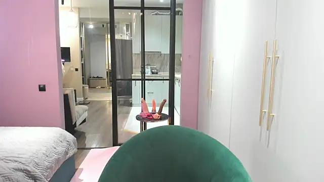 Snapshot of kiyoko_yun chatting on January 10, 10:28 am kiyoko yun online show from January 10, 10:28 am