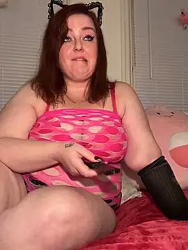 KittyCreamKisses online show from May 24, 4:50 am