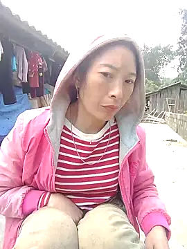 muamua99 online show from January 11, 5:12 am