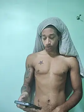 Snapshot of InfernalHazze chatting on April 13, 3:45 am InfernalHazze online show from April 13, 3:45 am