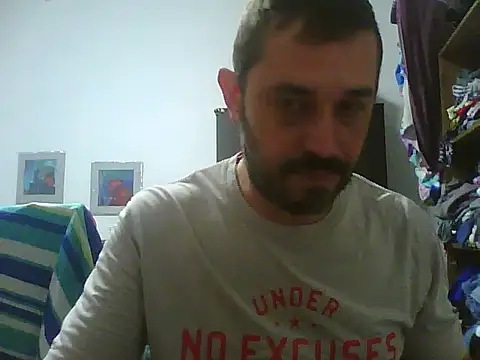 Johnnyhotlatmale online show from January 10, 8:43 pm