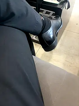 Snapshot of hairyboypenis chatting on January 7, 6:38 am hairyboypenis online show from January 7, 6:38 am