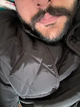 Snapshot of hairyboypenis chatting on February 6, 6:18 am hairyboypenis online show from February 6, 6:18 am