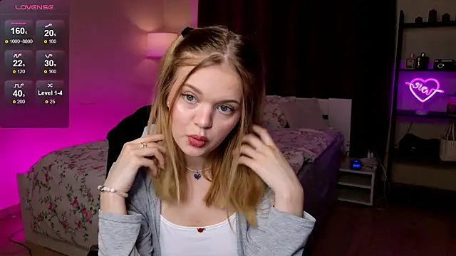 Elioraa online show from January 13, 2:44 pm