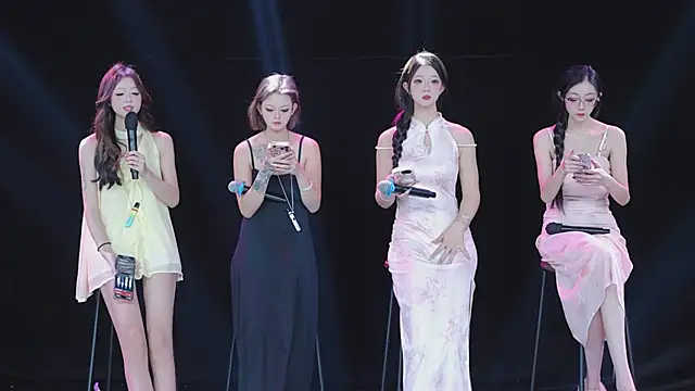 Snapshot of CUTEBABY-101 chatting on January 14, 8:09 am CUTEBABY-101 online show from January 14, 8:09 am