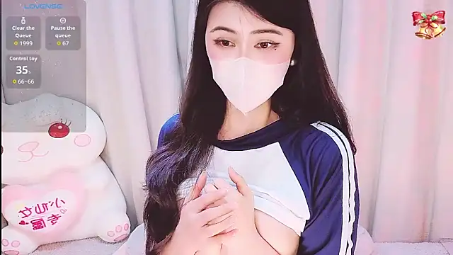 1-Emma-1 online show from April 4, 2:14 pm