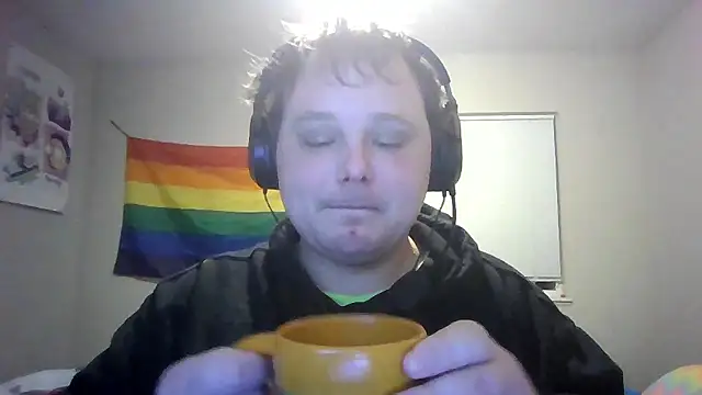Snapshot of BradyFurness chatting on January 18, 2:15 am BradyFurness online show from January 18, 2:15 am