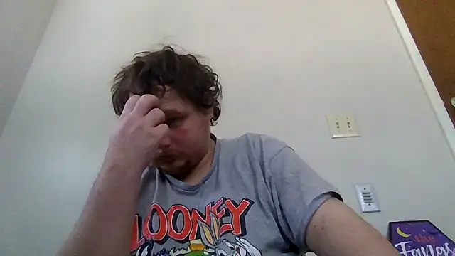 Snapshot of BradyFurness chatting on February 26, 3:33 pm BradyFurness online show from February 26, 3:33 pm