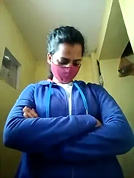 Snapshot of Namrta_cute chatting on January 12, 2:17 am Namrta cute online show from January 12, 2:17 am