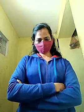 Snapshot of Namrta_cute chatting on January 14, 5:13 am Namrta cute online show from January 14, 5:13 am