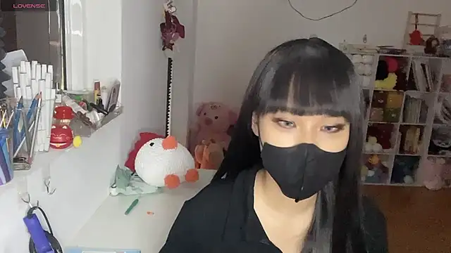 Tieu-May online show from March 3, 8:31 am