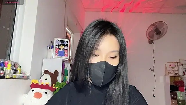 Tieu-May online show from May 8, 7:14 am