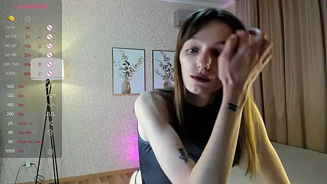 Snapshot of StinaJakobs chatting on January 6, 2:54 pm StinaJakobs online show from January 6, 2:54 pm