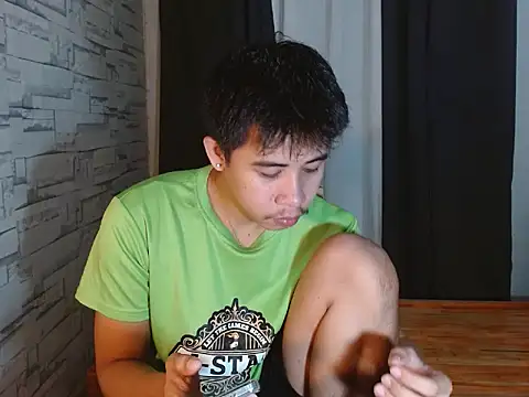 urdreamcock online show from April 11, 1:26 pm