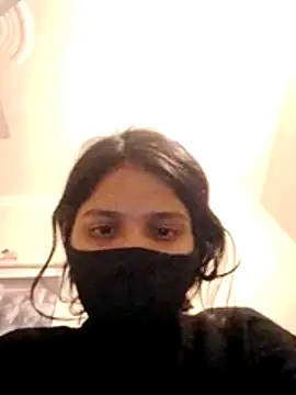 Snapshot of Sakshi-Aditi chatting on January 13, 7:30 pm Sakshi-Aditi online show from January 13, 7:30 pm