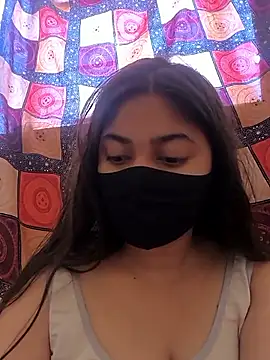 Snapshot of Sakshi-Aditi chatting on February 22, 9:30 am Sakshi-Aditi online show from February 22, 9:30 am