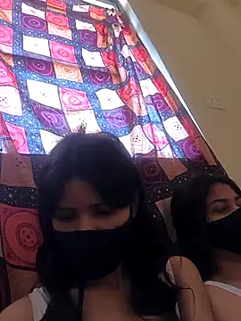 Snapshot of Sakshi-Aditi chatting on February 28, 8:37 am Sakshi-Aditi online show from February 28, 8:37 am