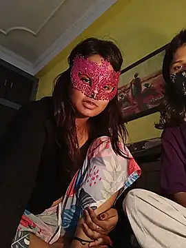 Sakshi-Aditi online show from July 5, 9:27 am