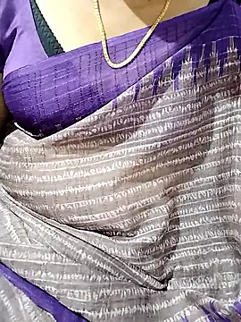 Snapshot of tamil-monisha chatting on January 18, 3:38 pm tamil-monisha online show from January 18, 3:38 pm