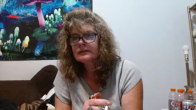 ladylavende3 online show from October 5, 7:17 am