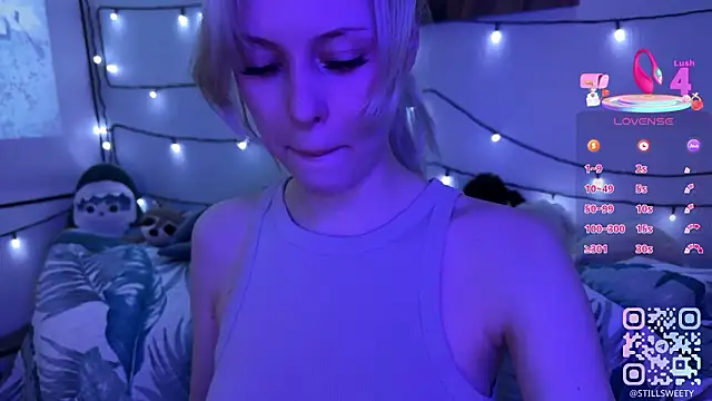 Snapshot of stillsweety chatting on February 28, 3:51 am stillsweety online show from February 28, 3:51 am