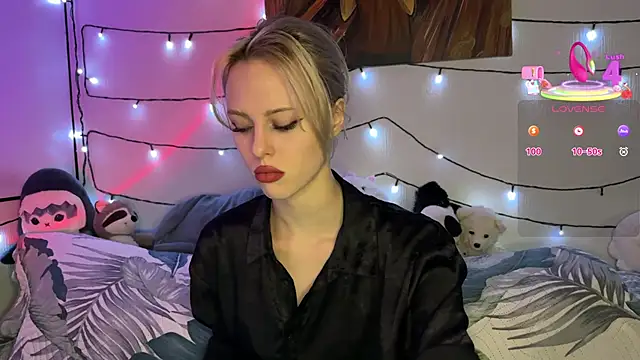 Snapshot of stillsweety chatting on March 11, 4:35 pm stillsweety online show from March 11, 4:35 pm