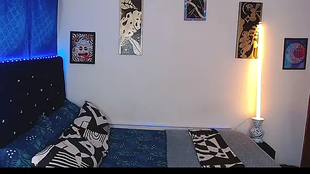 yorsamm smit online show from February 13, 5:20 pm