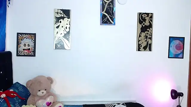 Snapshot of yorsamm_smit chatting on March 29, 6:02 am yorsamm smit online show from March 29, 6:02 am