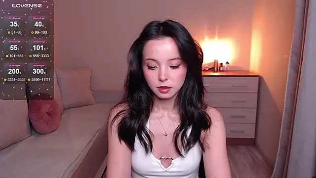 lia hetty online show from January 25, 3:41 pm