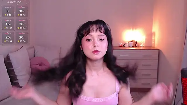 lia hetty online show from March 27, 1:11 pm