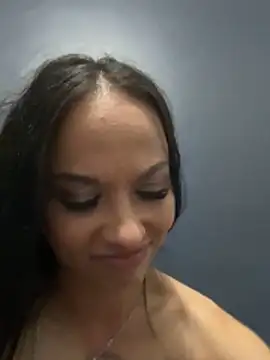 HyaraMoon online show from February 17, 8:44 am