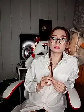 Moon Flora online show from January 17, 3:11 am