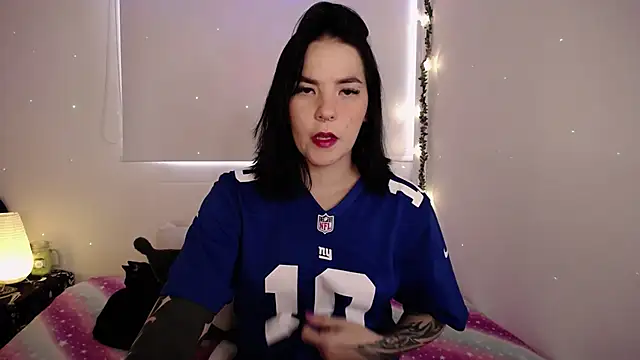 kateCass online show from January 12, 6:46 pm