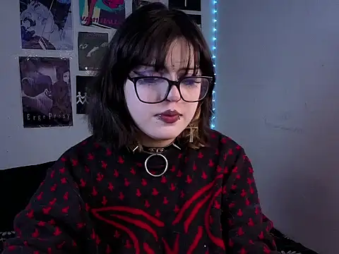 Scarleth Shadow1 online show from April 23, 2:46 am