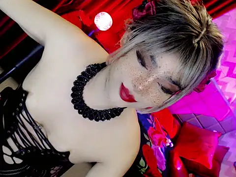 Snapshot of BEYBIDOMME chatting on July 12, 1:57 pm BEYBIDOMME online show from July 12, 1:57 pm