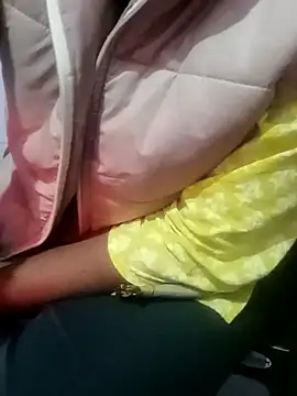 Snapshot of Sexy_sara09 chatting on January 18, 5:39 pm Sexy sara09 online show from January 18, 5:39 pm