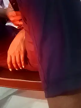 Snapshot of Sexy_sara09 chatting on February 4, 4:46 pm Sexy sara09 online show from February 4, 4:46 pm