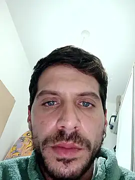 Adrianxxxxxx53 online show from January 13, 4:51 am