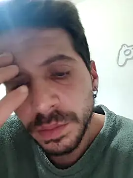 Adrianxxxxxx53 online show from January 15, 2:49 am