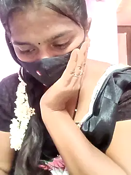 Tamil Hot Anu online show from April 18, 7:01 am