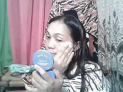 prettymomma24xx online show from March 22, 1:58 pm